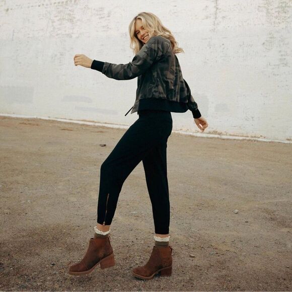 NEW ALBION Bomber Jacket in Camo Size S - Picture 5 of 14